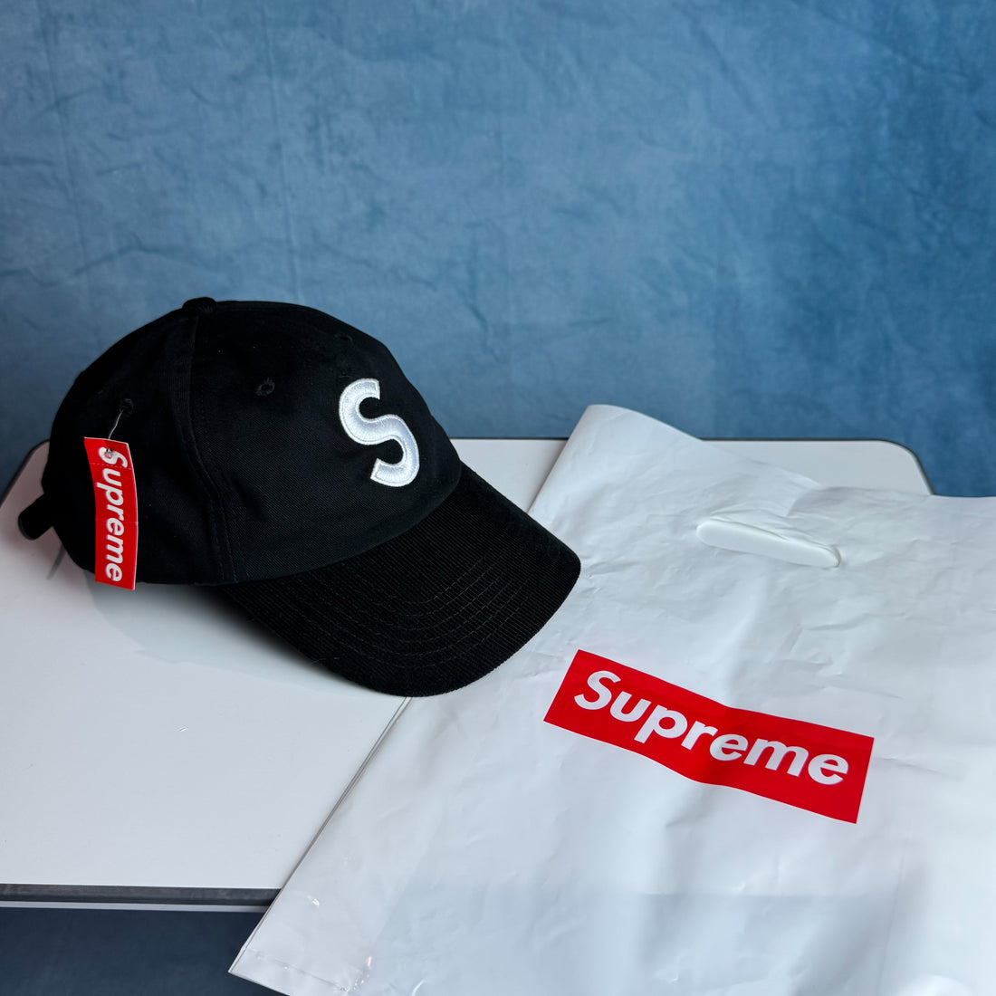 Boné Supreme 2-Tone S Logo 6-Panel Preto