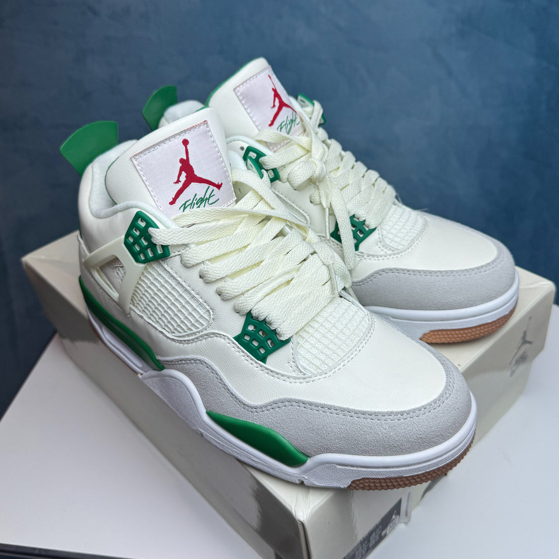 Nike SB x Air Jordan 4 Retro SP 'Pine Green'