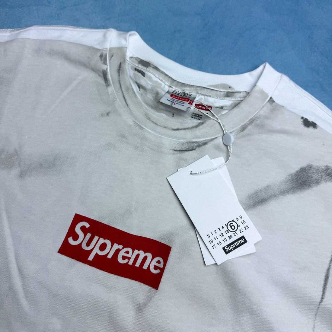 Camiseta Supreme x MM6